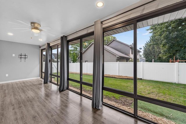 408 Pinehurst Drive, Waunakee, WI 53597