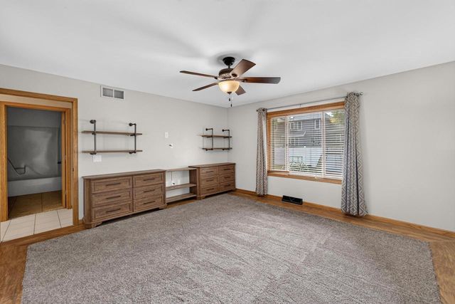 408 Pinehurst Drive, Waunakee, WI 53597