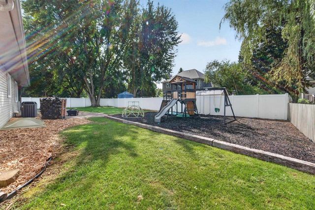 408 Pinehurst Drive, Waunakee, WI 53597