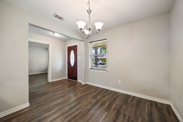 11218 Buchanan Drive, Dallas, TX 75228