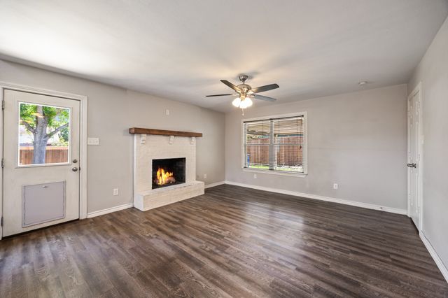 11218 Buchanan Drive, Dallas, TX 75228