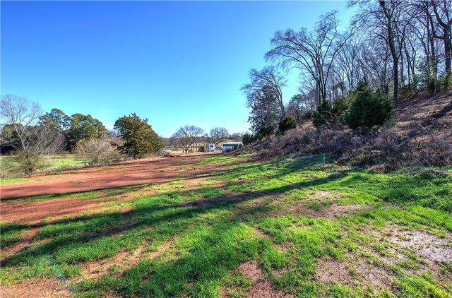 798 Mount Pleasant Road, Rydal, GA 30171