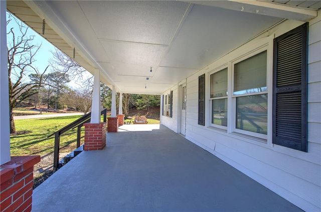 798 Mount Pleasant Road, Rydal, GA 30171