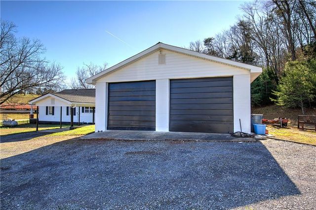 798 Mount Pleasant Road, Rydal, GA 30171