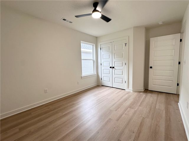 1724 Gerald Shay Road, Gentry, AR 72734