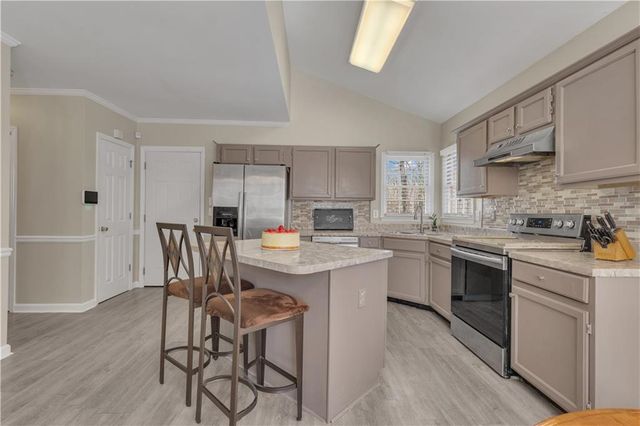 3089 Kaley NW Drive, Kennesaw, GA 30152