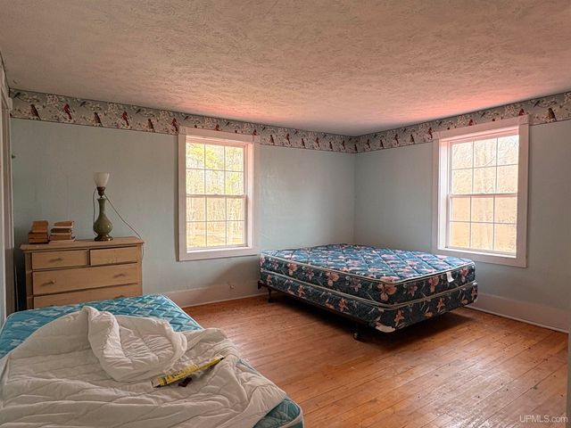 13839 Wells 21.2 Street, Nahma, MI 49864