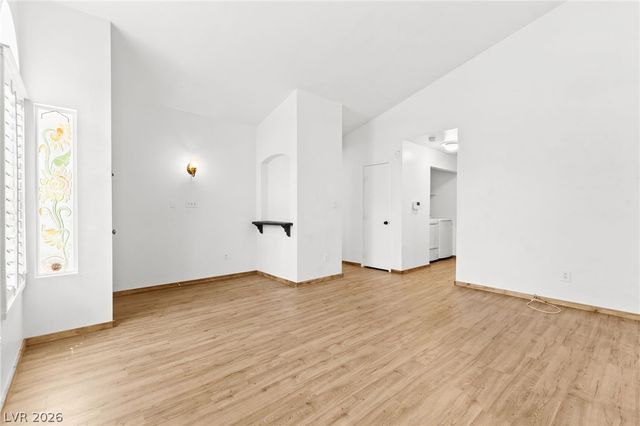 7749 Kasmere Falls Drive, Las Vegas, NV 89149