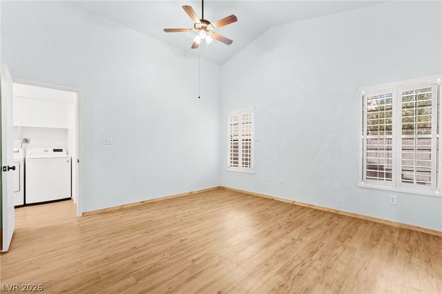 7749 Kasmere Falls Drive, Las Vegas, NV 89149