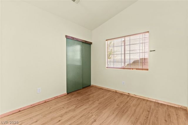 7749 Kasmere Falls Drive, Las Vegas, NV 89149