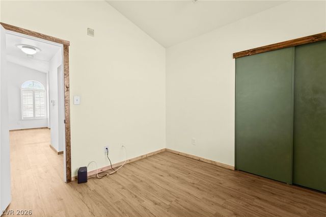 7749 Kasmere Falls Drive, Las Vegas, NV 89149