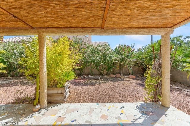 7749 Kasmere Falls Drive, Las Vegas, NV 89149