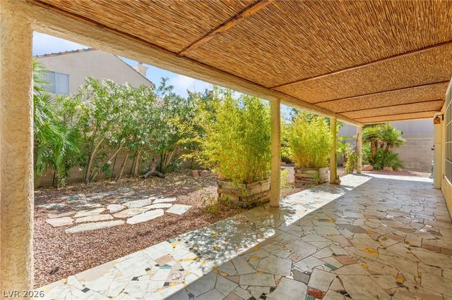 7749 Kasmere Falls Drive, Las Vegas, NV 89149