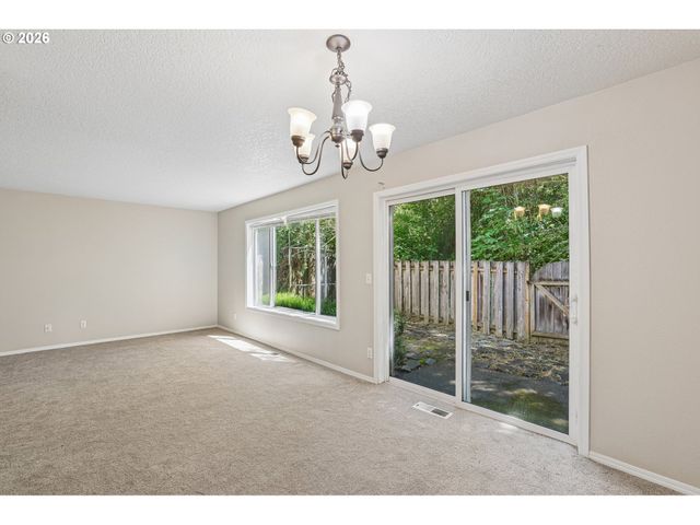 6476 Nw SHELSAM Ter, Portland, OR 97229