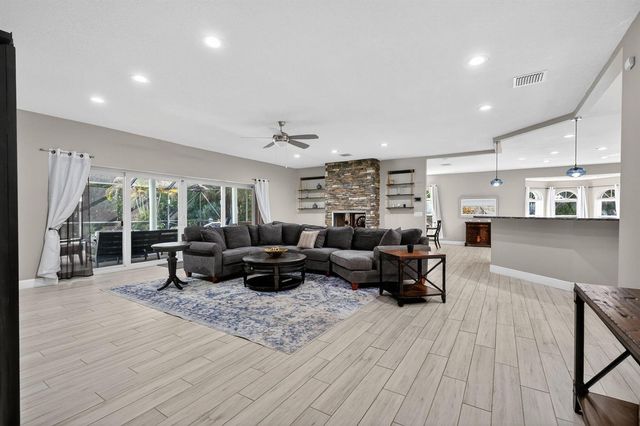 9417 Whippoorwill Trail, Jupiter, FL 33478