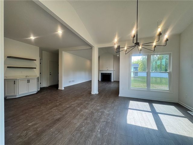 1548 Osburn Ln Lane, Farmington, NY 14425