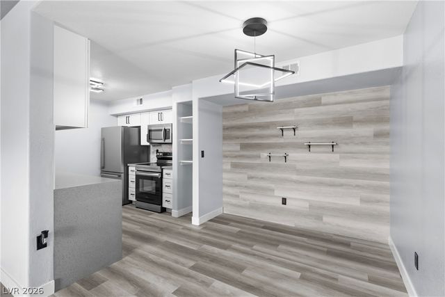 2300 East Silverado Ranch Boulevard 2144, Las Vegas, NV 89183