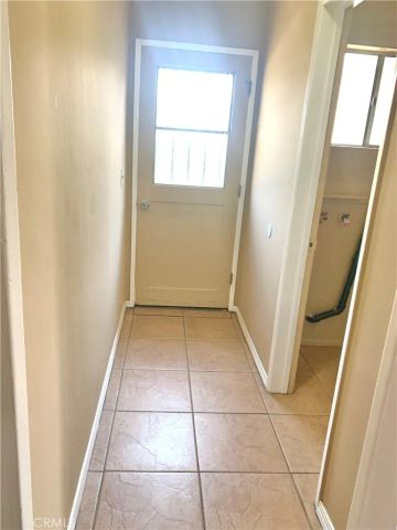 550 N Valencia, Covina, CA 91723