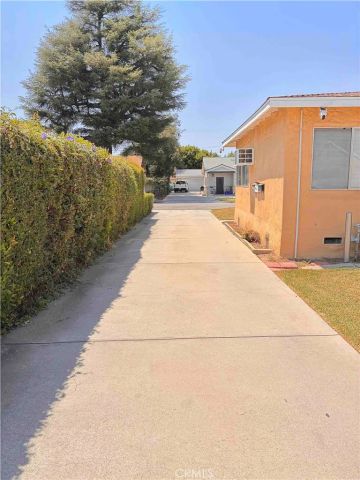550 N Valencia, Covina, CA 91723