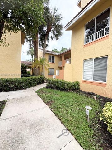 929 Coral Club Dr 929, Coral Springs, FL 33071