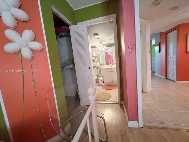 929 Coral Club Dr 929, Coral Springs, FL 33071