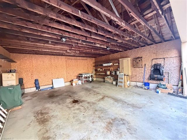16 Vivian Street, Thomasville, NC 27360