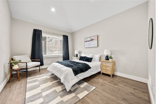 2652 Ivyglen St, Overbrook, PA 15227