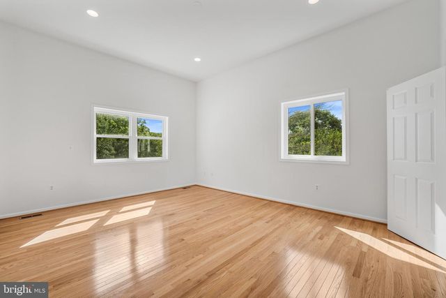 13320 SCIBILIA CT, Fairfax, VA 22033