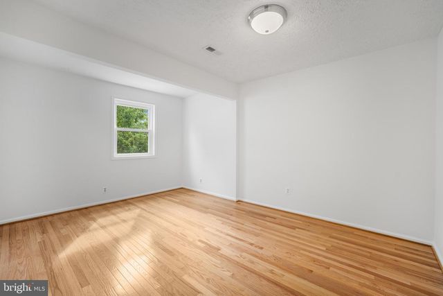 13320 SCIBILIA CT, Fairfax, VA 22033