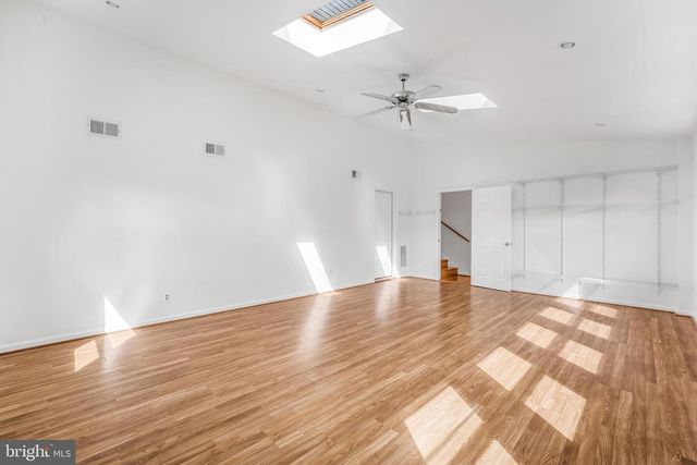 13320 SCIBILIA CT, Fairfax, VA 22033