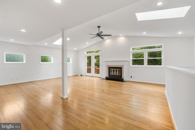 13320 SCIBILIA CT, Fairfax, VA 22033