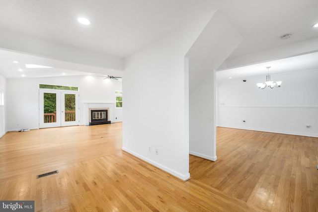 13320 SCIBILIA CT, Fairfax, VA 22033