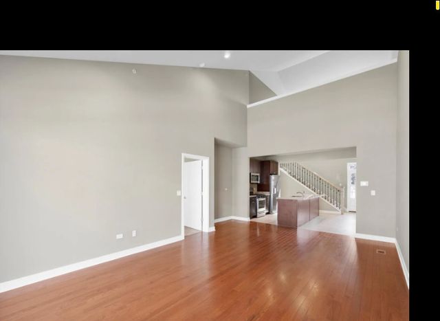 711 Verandah Drive, Hanover Park, IL 60133