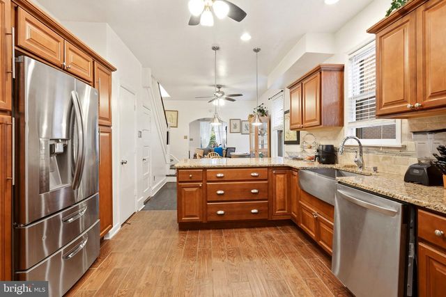 158 LAWNSIDE AVE, Collingswood, NJ 08108