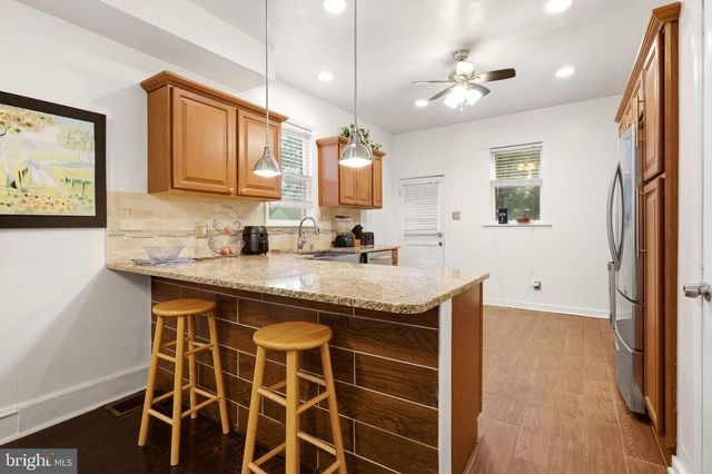 158 LAWNSIDE AVE, Collingswood, NJ 08108