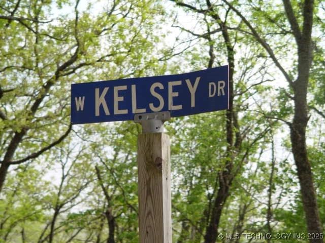 Kelsey Drive, Park Hill, OK 74451