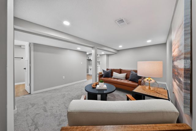 5301 Ewing Avenue S, Minneapolis, MN 55410