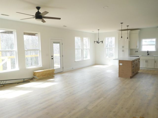 147 McCoy Circle Circle, Gaffney, SC 29341