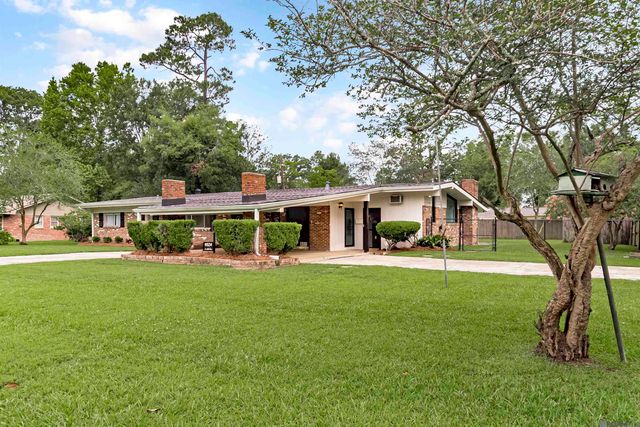 9524 E Van Pl, Baton Rouge, LA 70815