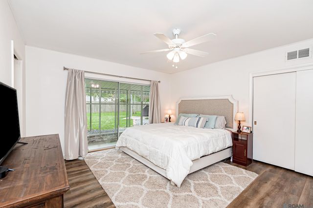 9524 E Van Pl, Baton Rouge, LA 70815
