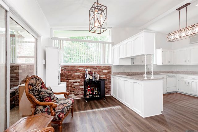 9524 E Van Pl, Baton Rouge, LA 70815