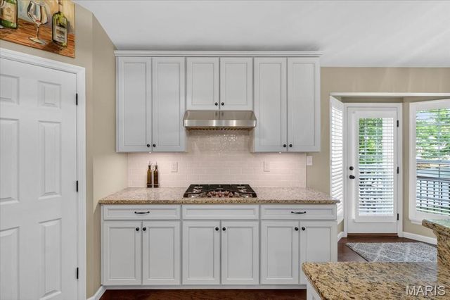 16129 Amber Vista Drive, Ellisville, MO 63021
