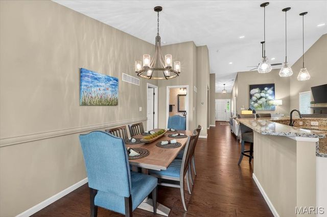 16129 Amber Vista Drive, Ellisville, MO 63021