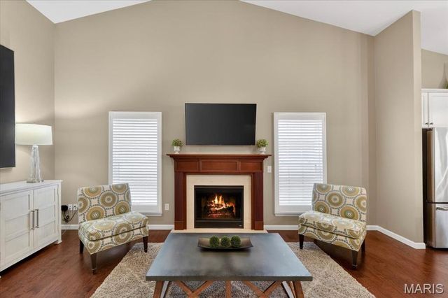 16129 Amber Vista Drive, Ellisville, MO 63021