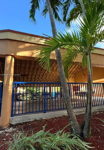 15515 N Miami Lakeway N 202-11, Miami Lakes, FL 33014