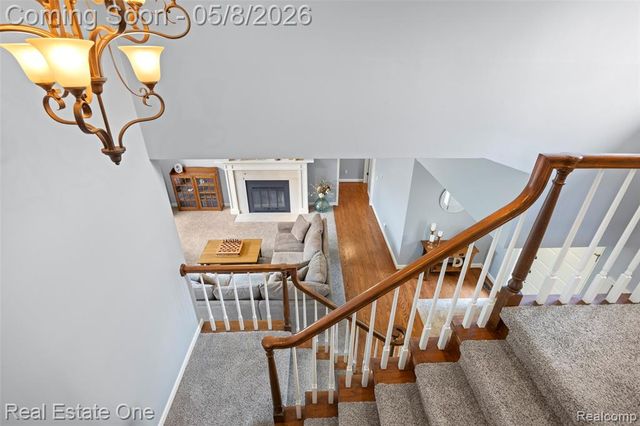 2527 Munster Road, Rochester Hills, MI 48309