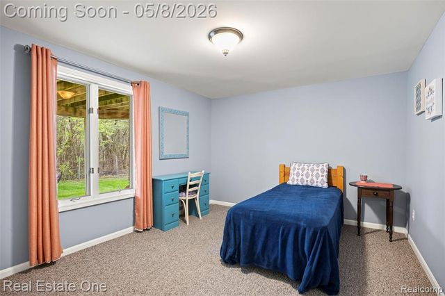 2527 Munster Road, Rochester Hills, MI 48309