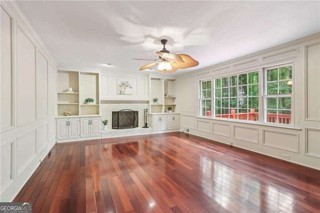 718 Haralson Drive SW, Lilburn, GA 30047