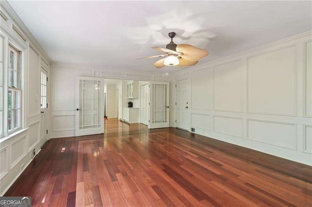 718 Haralson Drive SW, Lilburn, GA 30047