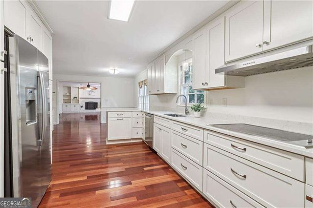 718 Haralson Drive SW, Lilburn, GA 30047